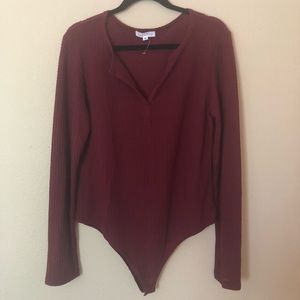 Socialite V-neck Bodysuit